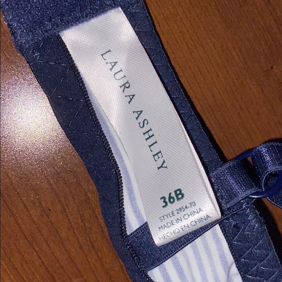 Bra - Picture 3 of 3